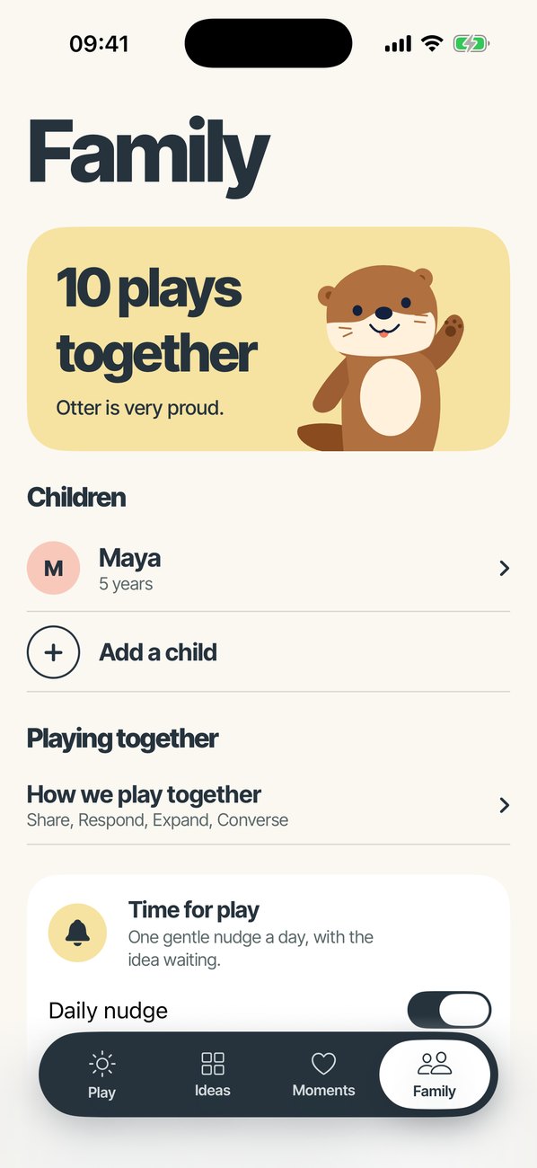 Otter’s Family screen with Maya and Theo.